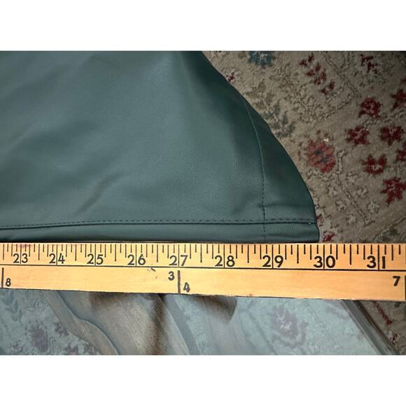 NWT Blank NYC Women's Green Vegan Leather High Rise Wide Leg Pants Size 29 - Picture 9 of 9